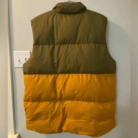 Prana Timber Trail Sleevless puffy down vest size XL. Army green and yellow. - Picture 2 of 6